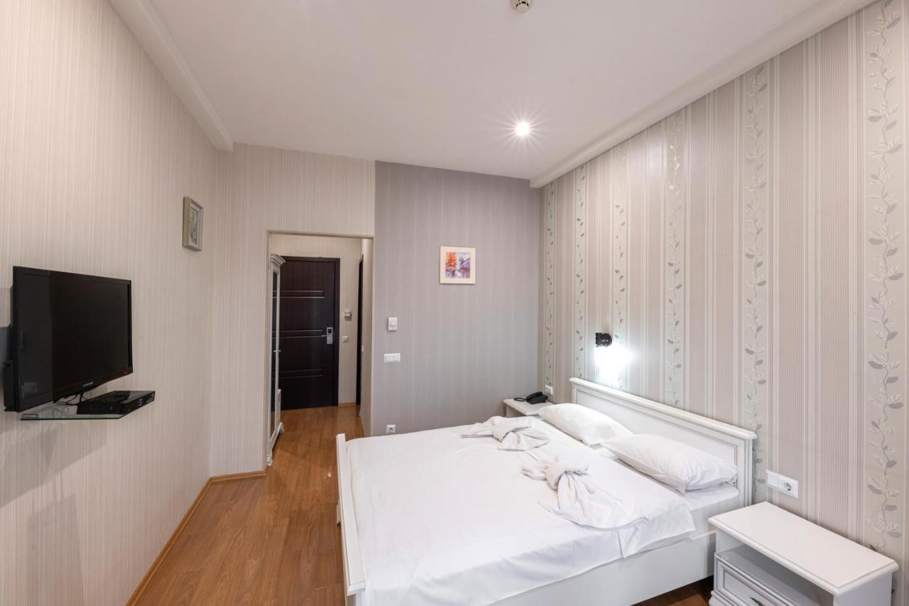 - Granada - Boutique Hotel - Tbilisi - Exterior photo