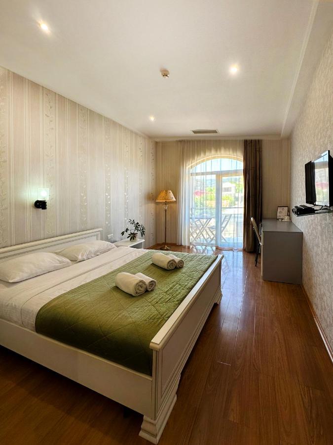- Granada - Boutique Hotel - Tbilisi - Exterior photo